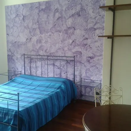 Daire Lady Sarzana